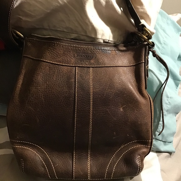 COPY - Authentic Coach Cross Body Bag - Picture 1 of 8